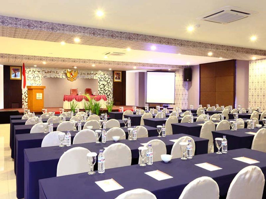 Lombok Plaza Hotel And Convention Mataram Exterior photo